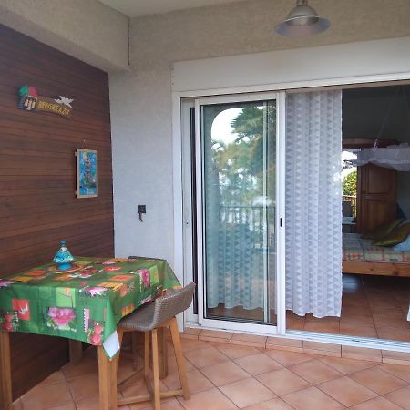 Studio Aux Avirons Pour 2 Personnes, Avec Piscine Les Avirons Luaran gambar